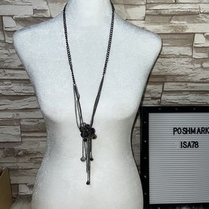 Vera Wang Silver tone necklace